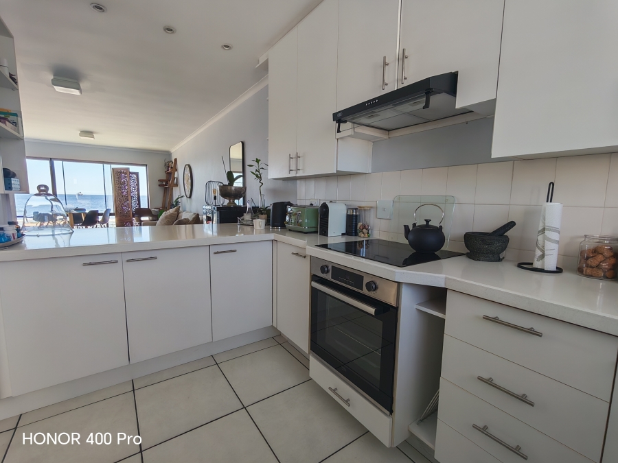 2 Bedroom Property for Sale in Beachfront Western Cape